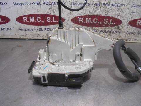 Cerradura Puerta Trasera Derecha Fiat Freemont BASIS 140CV 103KW