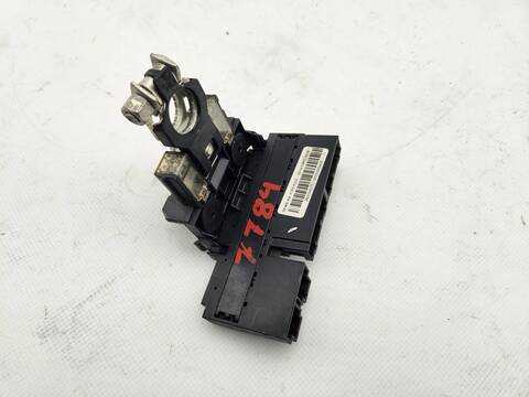 Caja Reles Fusibles Nissan Qashqai ACENTA 140CV 103KW