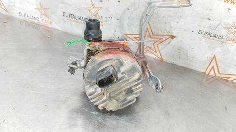 Foto 4ª: Bomba de Agua Mercedes Clase C 160 C 200 206.042) BERLINA 224CV 165KW [M 254.915] (2021)