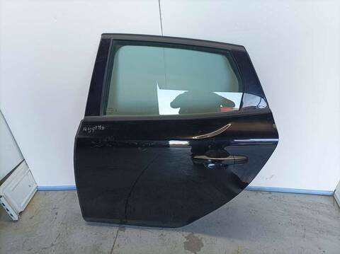 Puerta Trasera Izquierda Volvo V40 MOMENTUM 114CV 84KW