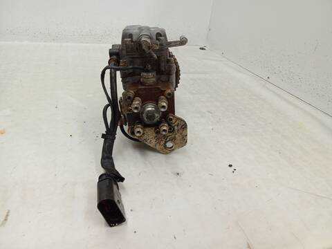 Foto 3ª: Bomba Inyeccion Volkswagen Golf 1.9 TDI 4MOTION 90CV 66KW [AGR] (1998)