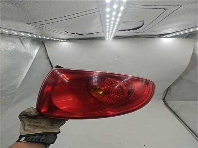 Foto 3ª: Piloto Trasero Derecho Seat Altea 1.9 HOT [1.9 LTR. - 77 KW TDI] [BKC]