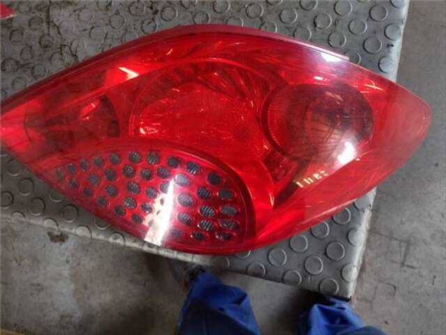 Piloto Trasero Derecho Peugeot 207 1.4 X-LINE [1.4 LTR. - 65 KW 16V CAT (KFU - ET3J4)]