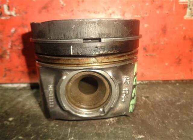 Foto 3ª: Despiece Motor Mercedes Clase C 160 2.2 C 200 CDI (LA)(203.007) [2.2 LTR. - 90 KW CDI CAT] [OM 646.962]