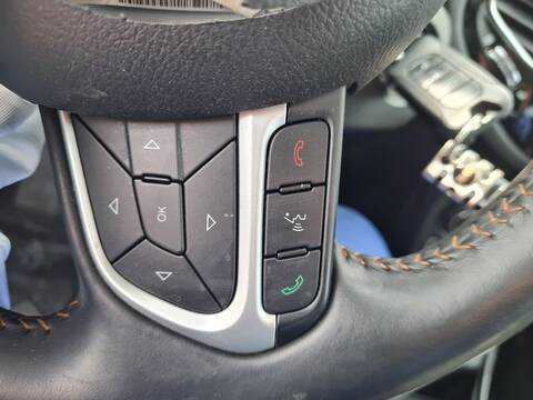 Foto 2ª: Volante Jeep Compass LIMITED 4X2 120CV 88KW [55260384] (2018)
