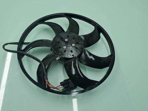 Foto 2ª: Electroventilador Volkswagen Touran ADVANCE BMT 150CV 110KW [DFGA] (2019)