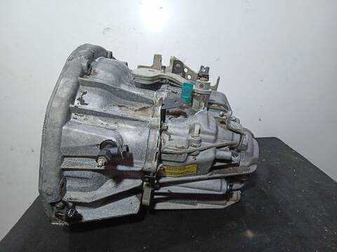 Foto 3ª: Caja Cambios Renault Laguna 1.9 DCI DIESEL 120CV 88KW [F9Q674] (2005)