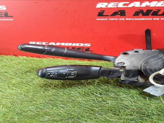 Foto 2ª: Mando Multifuncion Citroen Jumpy 1.6 HDI 90 27 L1H1 FURGON [1 6 LTR. - 66 KW 16V HDI] 90CV [9HU] (2008)