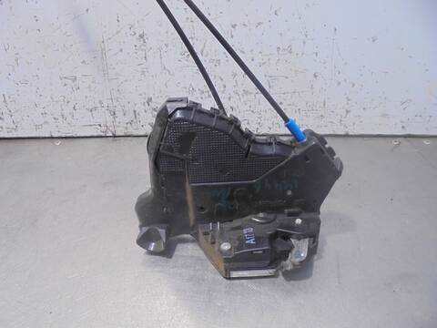 Cerradura Puerta Delantera Derecha Toyota Auris HYBRID ACTIVE 99CV 73KW