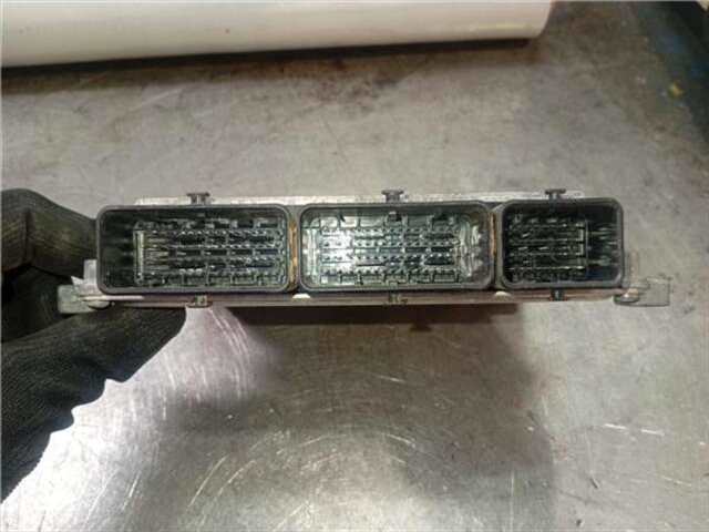 Foto 3ª: Centralita Motor ECU Renault Clio 0.9 BUSINESS [0.9 LTR. - 66 KW TCE ENERGY BIVALENT. GASOLINA - GPL] [H4BB408]