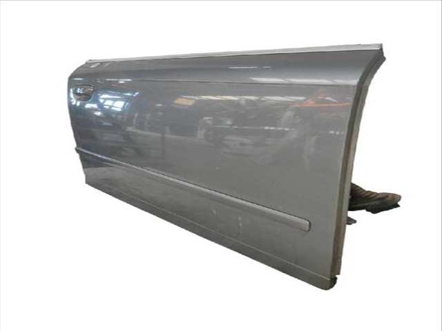 Foto 3ª: Puerta Delantera Derecha Audi A4 1.8 T (2000)