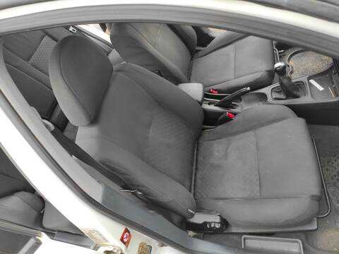 Asiento Delantero Derecho Nissan Almera QG15