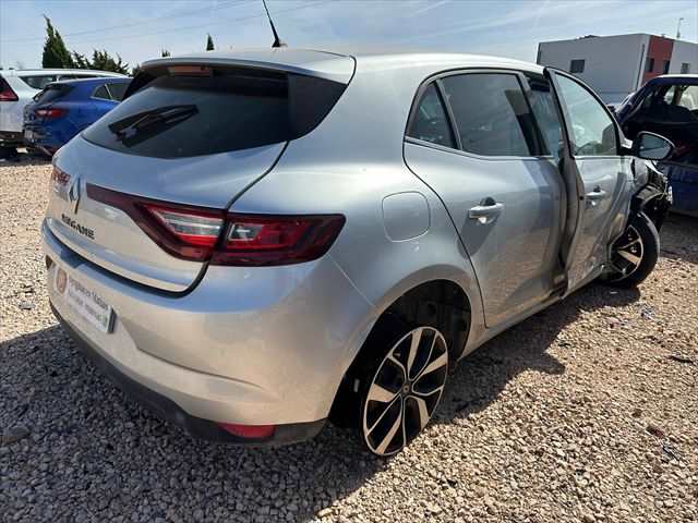 Foto 4ª: Portón Renault Megane 1.2 G [H5FF4] (2018)