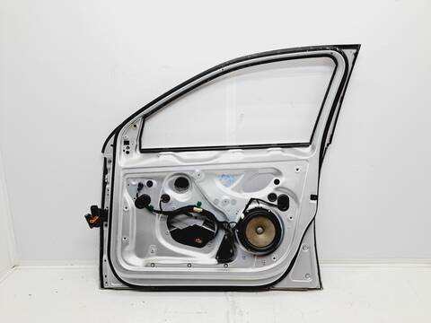 Foto 4ª: Puerta Delantera Derecha Volkswagen Jetta 2.0 TDI 140CV 103KW [BKD] (2008)