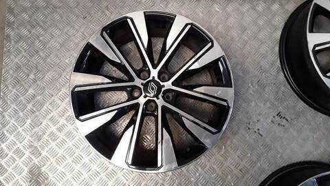 Foto 2ª: Juego LLantas Renault Austral TECHNO 158CV 116KW [H5H498] (2024)