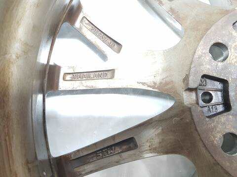 Foto 3ª: LLanta Aleacion Bmw Serie 1 114 118D (2015)