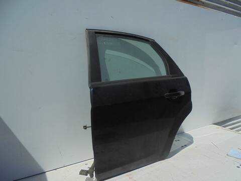 Foto 3ª: Puerta Trasera Izquierda Ford Focus BUSINESS 90CV 66KW [HHDA] (2008)