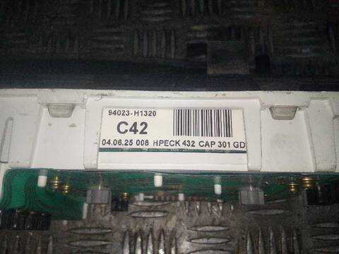 Foto 4ª: Cuadro de Instrumentos Hyundai Terracan 2.9 CRDI GL 163CV 120KW [J3] (2004)