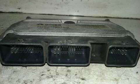 Foto 3ª: Centralita Motor ECU Renault Scenic 1.6 16V 113CV 83KW [K4M T7] (2004)