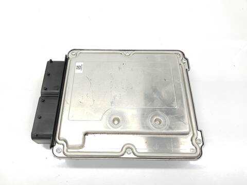 Foto 3ª: Centralita Motor ECU Volkswagen Caravelle 2.0 TDI 150CV T6 T6.1 [DNAA] (2019)
