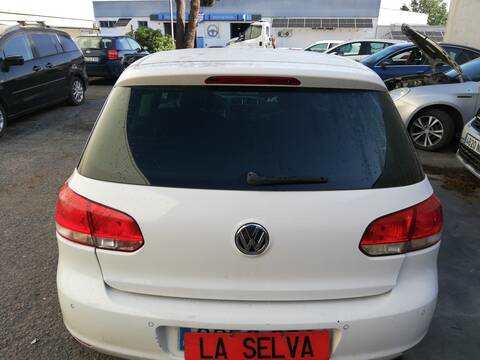 Portón Volkswagen Golf CBAB
