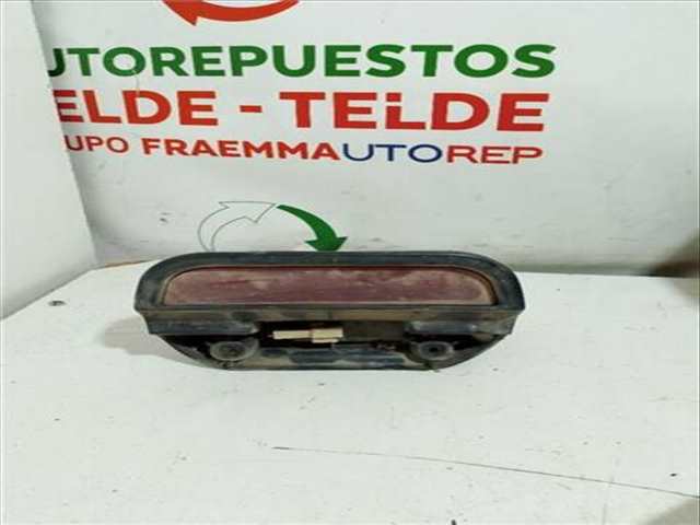 Luz Central de Freno Toyota Hiace 2.5 FURGON LWB [2.5 LTR. 86KW TD]