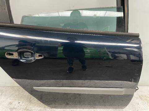 Foto 3ª: Puerta Trasera Derecha Renault Scenic GRAND CONFORT DYNAMIQUE 131CV [F9Q818] (2003)