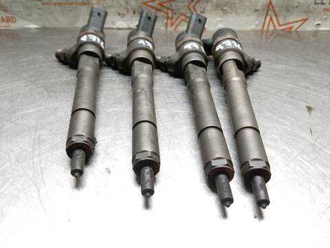 Foto 2ª: Inyectores Opel Antara COSMO 4X4 150CV 110KW [Z20S] (2008)