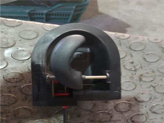 Foto 3ª: Cerradura Puerta Delantera Derecha Ford Fiesta 1.8 D [RTJ]