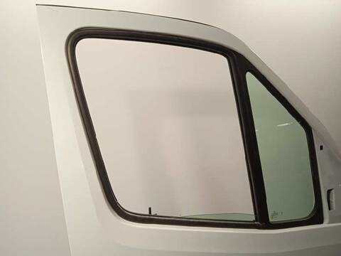 Foto 3ª: Puerta Delantera Derecha Mercedes Sprinter 419 CDI RWD 907.643 907.645 907.647) 190CV 140KW FURGONETA [654920] (2024)
