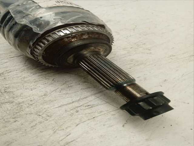 Foto 2ª: Transmision Delantera Derecha Toyota Corolla 2.0 TD CAT 116CV 85KW [1CDFTV] (2005)