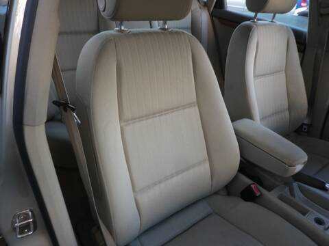 Foto 3ª: Asiento Delantero Derecho Audi A4 ALT BERLINA (2003)