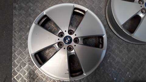 Foto 2ª: Juego LLantas Bmw i3 ELECTRIC 170CV 125KW [IB1P25B] (2018)