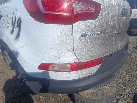 Paragolpes Trasero Kia Sportage X-TECH 4X2 116CV 85KW