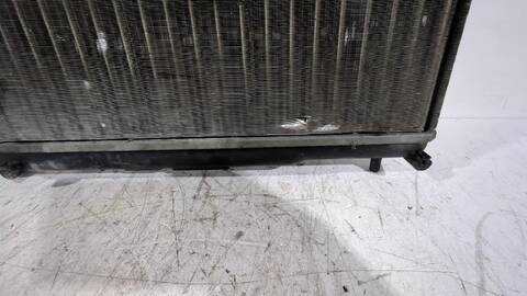 Foto 3ª: Radiador Motor Renault Megane 1.6 16V LA00 LA04 LA0B LA11 LA16 LA19 LA1J LA1K ... 107CV [K4M 700 K4M 701 K4M 706 K4M 708 K4M 709] (1996)