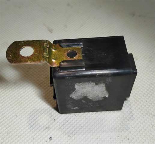 Foto 4ª: Caja Reles Fusibles Ssangyong Musso 2.9 TD [D/SY662LA] (2000)