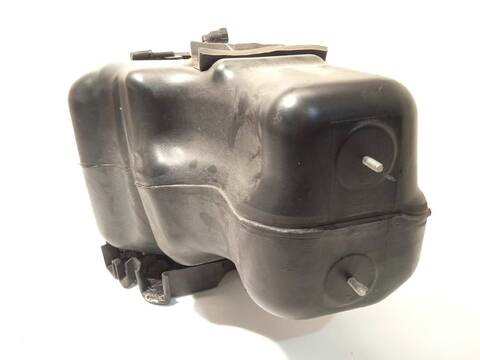 Foto 3ª: Deposito AdBlue Maxus E Deliver 9 ELECTRICO SV63C SV63D) FURGONETA [TZ202XSSQC,TZ220XS001] (2023)