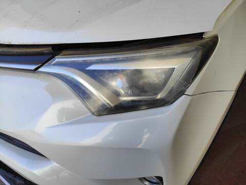 Faro Izquierdo Toyota Rav4 2ARFXE