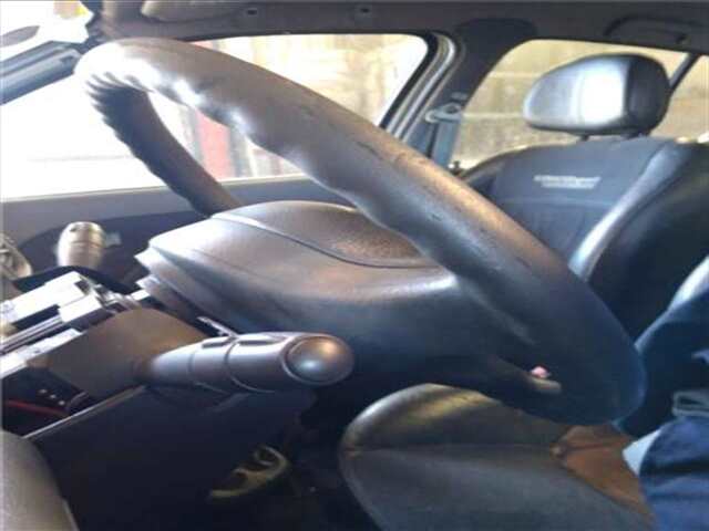 Foto 3ª: Volante Renault Clio 1.9 DTI ALIZE [1.9 LTR. - 59 KW DTI DIESEL] [f9q782]