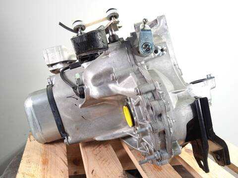 Foto 4ª: Caja Cambios Citroen C3 1.2 PURETECH 82 83CV 61KW [HM05] (2023)