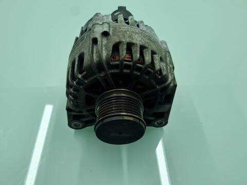 Foto 2ª: Alternador Renault Megane LIMITED BERLINA 95CV 70KW III BERLINA 5 P [K9K R8] (2015)