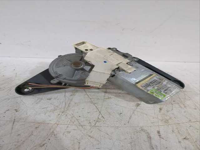 Foto 2ª: Motor Limpia Trasero Renault Clio 1.2 BB0A BB0F BB10 BB1K BB28 BB2D BB2H CB0A ... 58CV [D7F 710 D7F 720 D7F 722 D7F 726 D7F 744 D7F 746 D7] (1998)