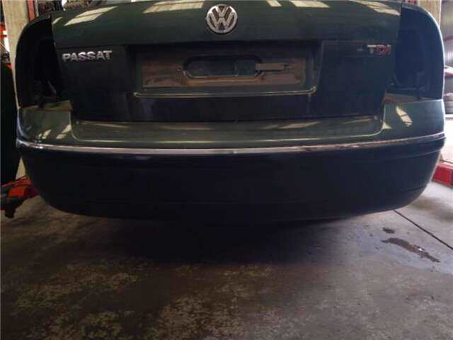 Foto 3ª: Paragolpes Trasero Volkswagen Passat 1.9 TDI [AVF]