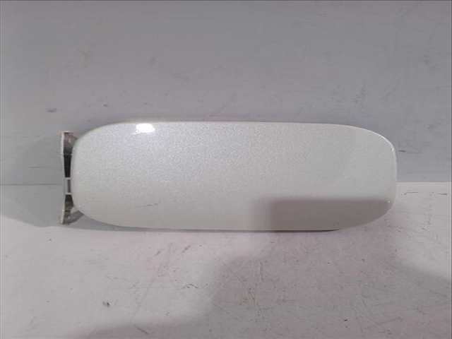 Foto 2ª: Tapa Exterior Combustible Nissan Qashqai 1.3 DIG-T 140CV [HR13DDT] (2013)