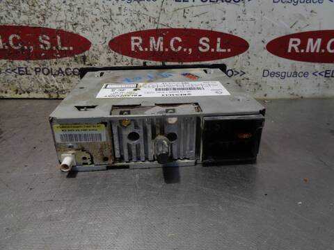 Foto 2ª: Sistema Audio Radio CD Renault Megane BERLINA 115CV 84KW III BERLINA 5 P [K9K 832] (2010)