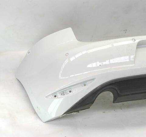 Paragolpes Trasero Volkswagen Golf 1.6 TDI