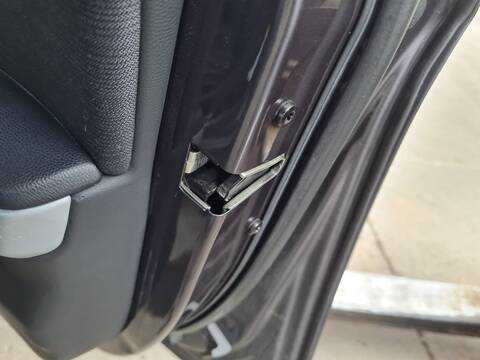 Cerradura Puerta Delantera Derecha Bmw Serie 3 315 325I BERLINA 218CV 160KW