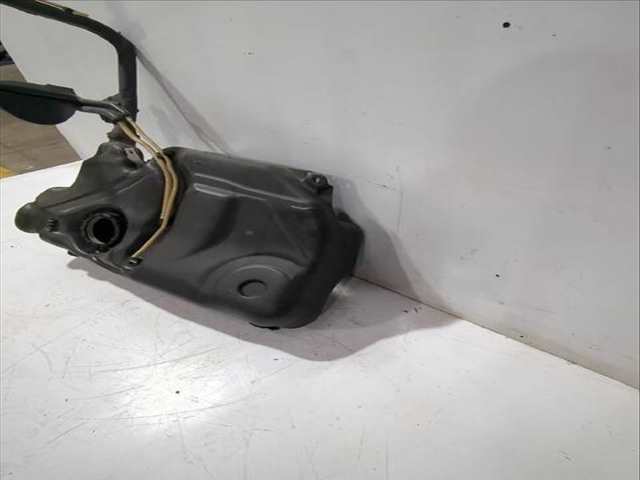 Foto 3ª: Deposito de Combustible Volkswagen Polo 1.9 SDI 64CV [ASY] (2001)