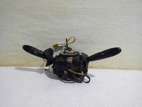 Mando Multifuncion Fiat Doblo 1.9 D ACTIVE 05.2004 ) 63CV