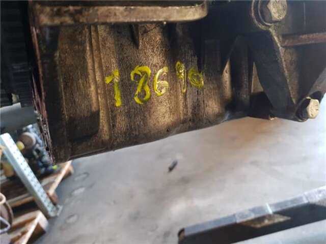 Foto 3ª: Carter Renault Megane 1.9 CONFORT AUTHENTIQUE [1.9 LTR. - 88 KW DCI DIESEL] II BERLINA 5P (10.2002-_) [F9Q B8]